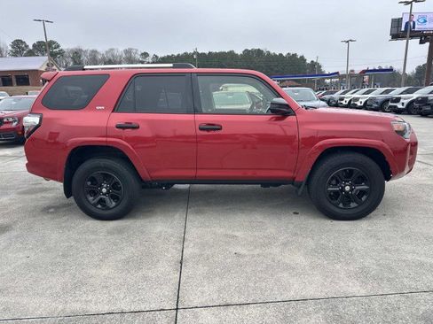 Used 2019 Toyota 4Runner SR5 image 8