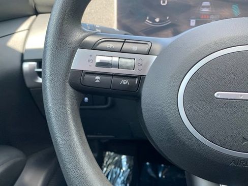 Certified 2022 Hyundai Tucson Limited AWD/4WD image 22