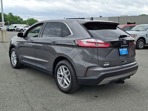 Used 2022 Ford Edge SEL w/ Convenience Package AWD/4WD image 4