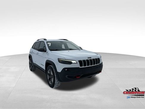 Used 2019 Jeep Cherokee Trailhawk w/ Cold Weather Group image 7