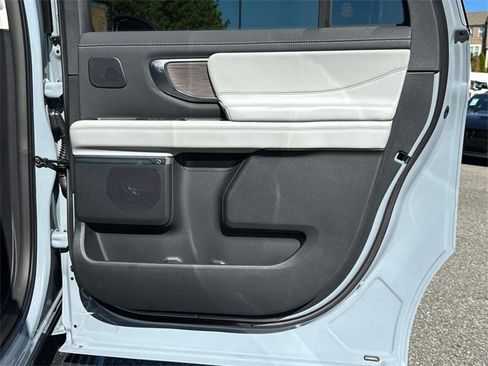 New 2025 Ford Expedition Max Platinum w/ Platinum Ultimate Package image 16