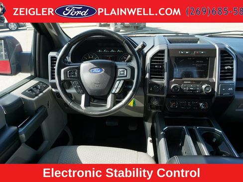Used 2018 Ford F150 XLT w/ Equipment Group 302A Luxury AWD/4WD image 13