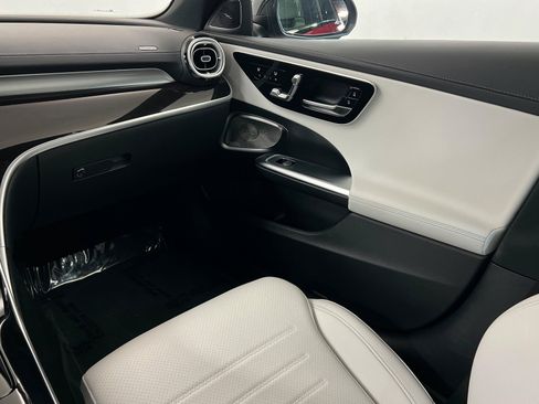 New 2026 Mercedes-Benz C 300 4MATIC Sedan image 10