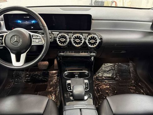 Used 2019 Mercedes-Benz A 220 4MATIC image 26
