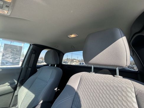 Used 2023 Toyota Tacoma SR image 13