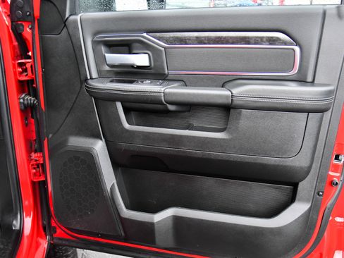 Used 2024 RAM 2500 Big Horn w/ Night Edition AWD/4WD image 48