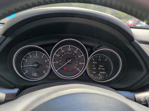 Used 2018 MAZDA CX-5 Touring w/ Preferred Equipment Package AWD/4WD image 17