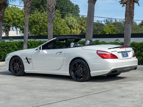 Used 2015 Mercedes-Benz SL 550 image 5