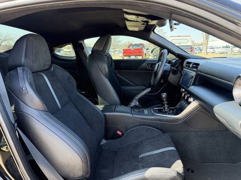 Used 2024 Toyota GR86 Premium image 28