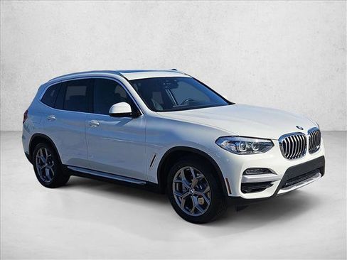 Used 2021 BMW X3 sDrive30i w/ Convenience Package image 3