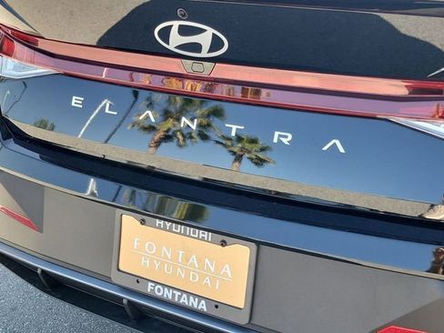 New 2026 Hyundai Elantra Sport FWD image 25