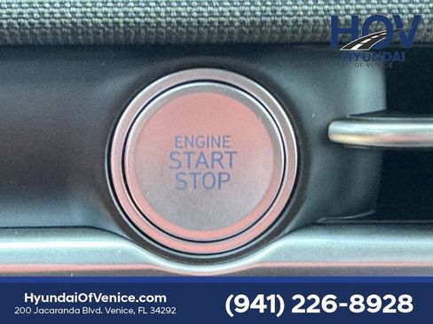 Used 2025 Hyundai Santa Cruz Limited image 27