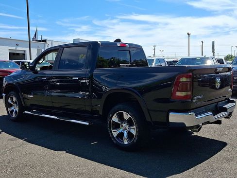 Used 2019 RAM 1500 Laramie AWD/4WD image 4