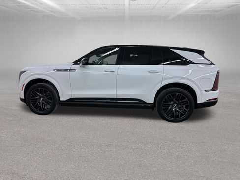 Certified 2025 Cadillac Escalade IQ Sport 2 w/ LPO, ONYX Package image 6