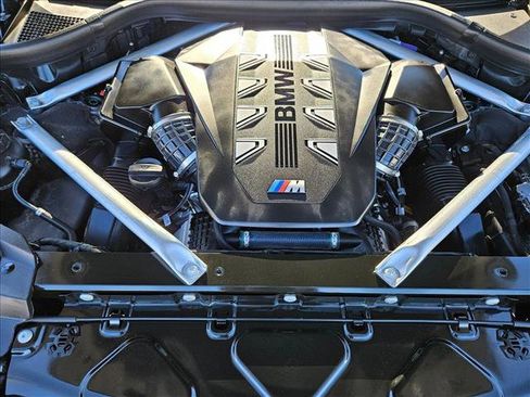 Used 2024 BMW X7 M60i w/ Executive Package image 22