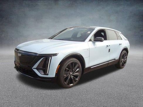 New 2025 Cadillac Lyriq Sport image 1