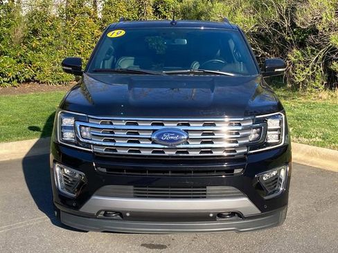 Used 2019 Ford Expedition Limited w/ Equipment Group 302A image 2