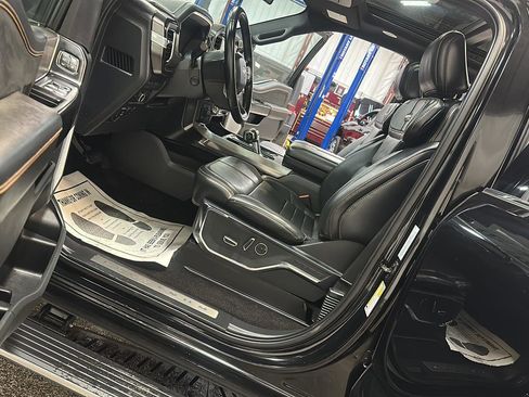 Used 2021 Ford F150 Platinum w/ Equipment Group 701A High image 17