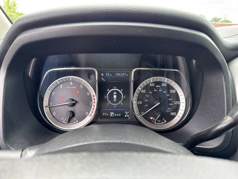 Used 2019 Nissan Titan PRO-4X w/ Pro-4x Convenience Package AWD/4WD image 15