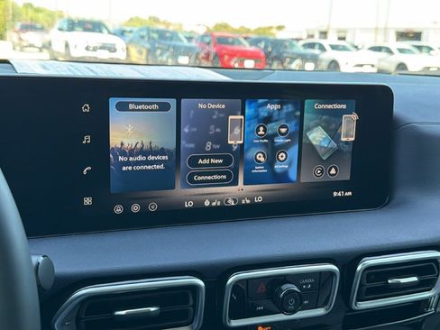 Used 2026 Nissan Sentra SL w/ Floor Mat Package FWD image 18