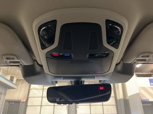 Used 2025 Subaru Legacy Premium image 29