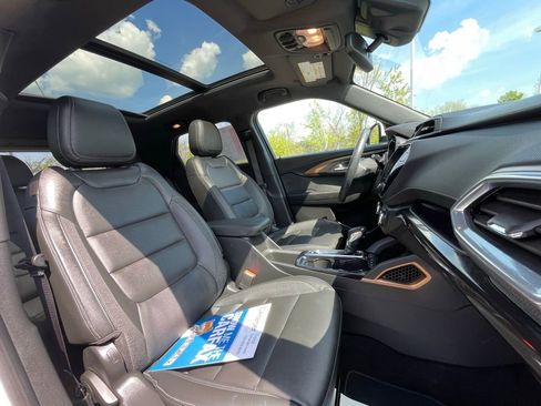 Used 2023 Chevrolet TrailBlazer ACTIV w/ Sun and Liftgate Package AWD/4WD image 12