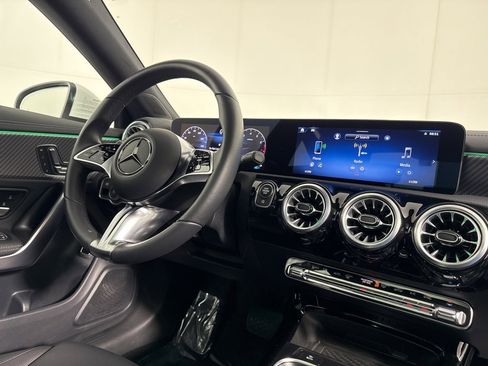 Certified 2025 Mercedes-Benz CLA 250 4MATIC image 9