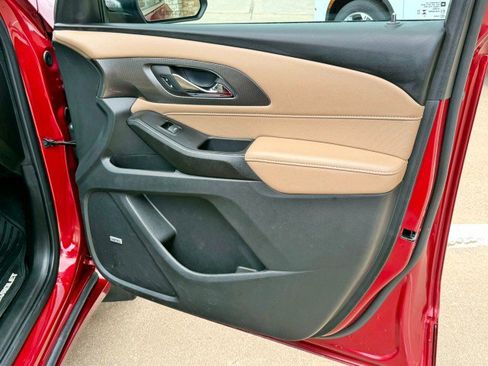 Certified 2023 Chevrolet Traverse Premier image 20