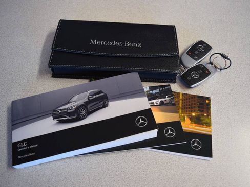 Used 2021 Mercedes-Benz GLC 300 image 73