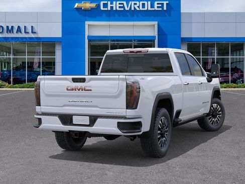 New 2026 GMC Sierra 3500 Denali Ultimate image 4