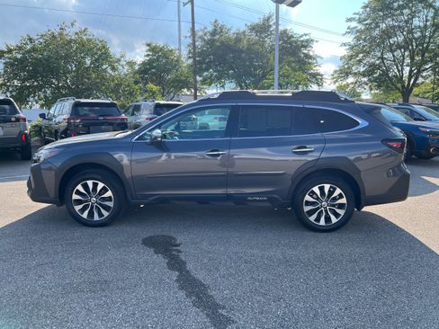 Certified 2023 Subaru Outback Touring w/ Popular Package #2 AWD/4WD image 4