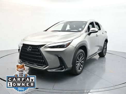 Used 2023 Lexus NX 250 FWD image 4