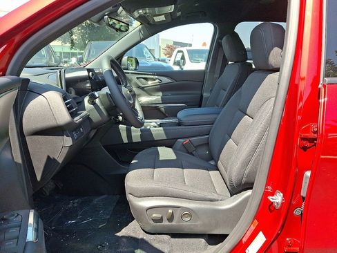 New 2026 Chevrolet Traverse LT w/ Driver Confidence Package image 6