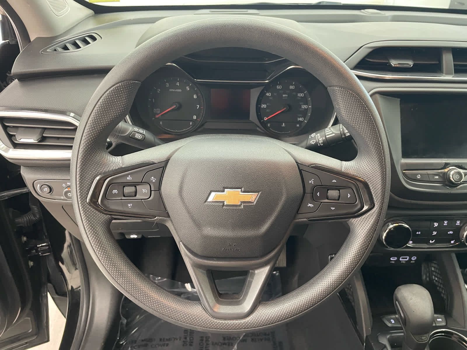 Used 2023 Chevrolet TrailBlazer LT AWD/4WD image 13