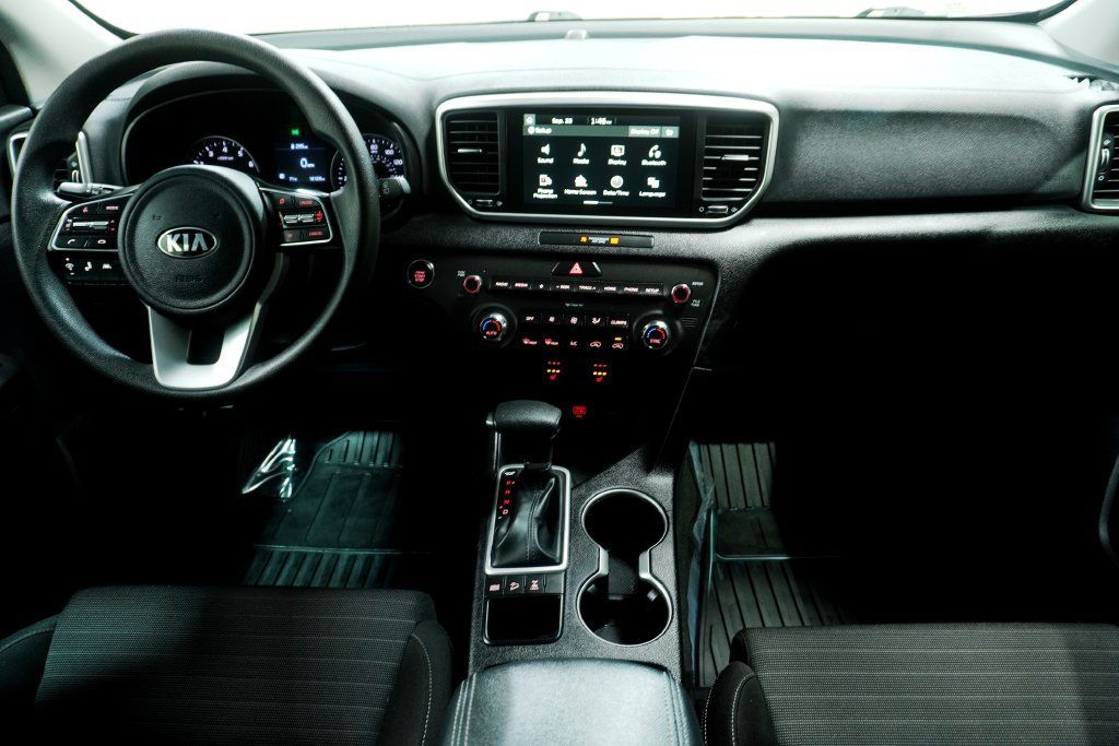 Used 2022 Kia Sportage LX w/ LX AWD Value Edition Package image 16