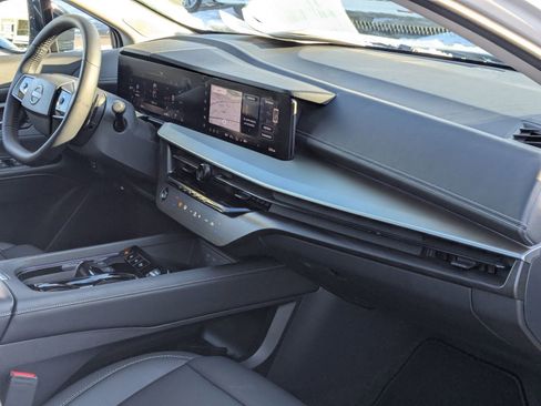 Used 2025 Nissan Murano SL image 34