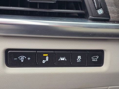 Certified 2022 Kia Telluride EX w/ Towing Package image 17