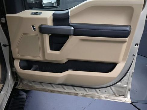 Used 2017 Ford F250 XLT w/ XLT Value Package AWD/4WD image 13
