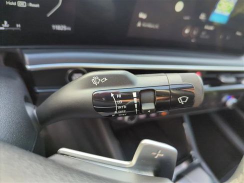 Used 2025 Kia K5 GT w/ GT1 Package image 17