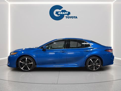 Used 2019 Toyota Camry XSE FWD image 12