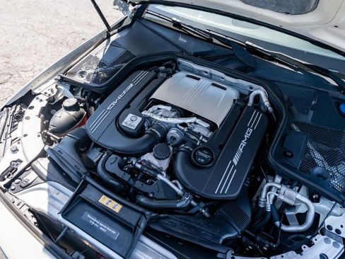 Used 2017 Mercedes-Benz C 63 AMG S image 40