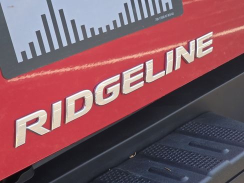 Certified 2023 Honda Ridgeline RTL image 16