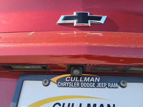 Used 2020 Chevrolet Camaro LT image 32