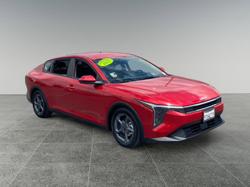 Used 2025 Kia K4 FWD image 7