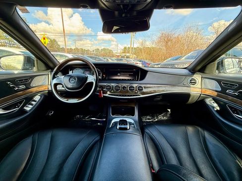 Used 2015 Mercedes-Benz S 550 4MATIC Sedan image 18