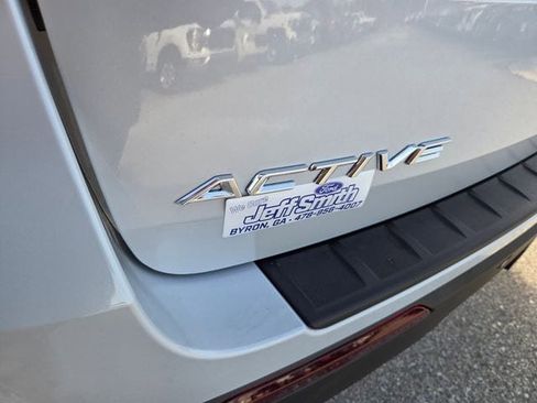 New 2026 Ford Explorer Active image 8