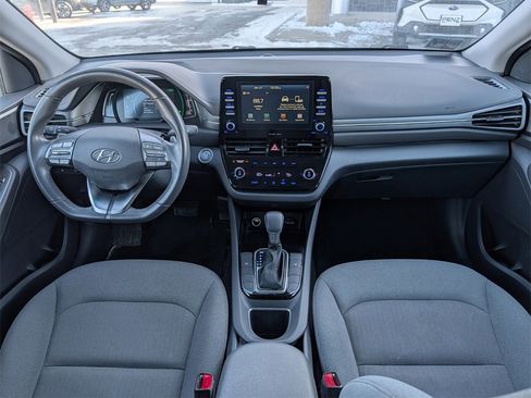 Used 2020 Hyundai Ioniq SE image 10