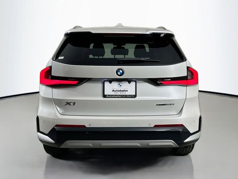 Used 2025 BMW X1 xDrive28i image 7
