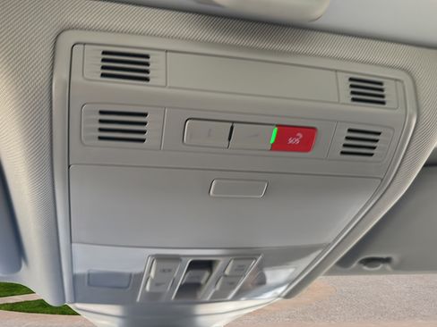 New 2026 Volkswagen Jetta SE FWD image 29
