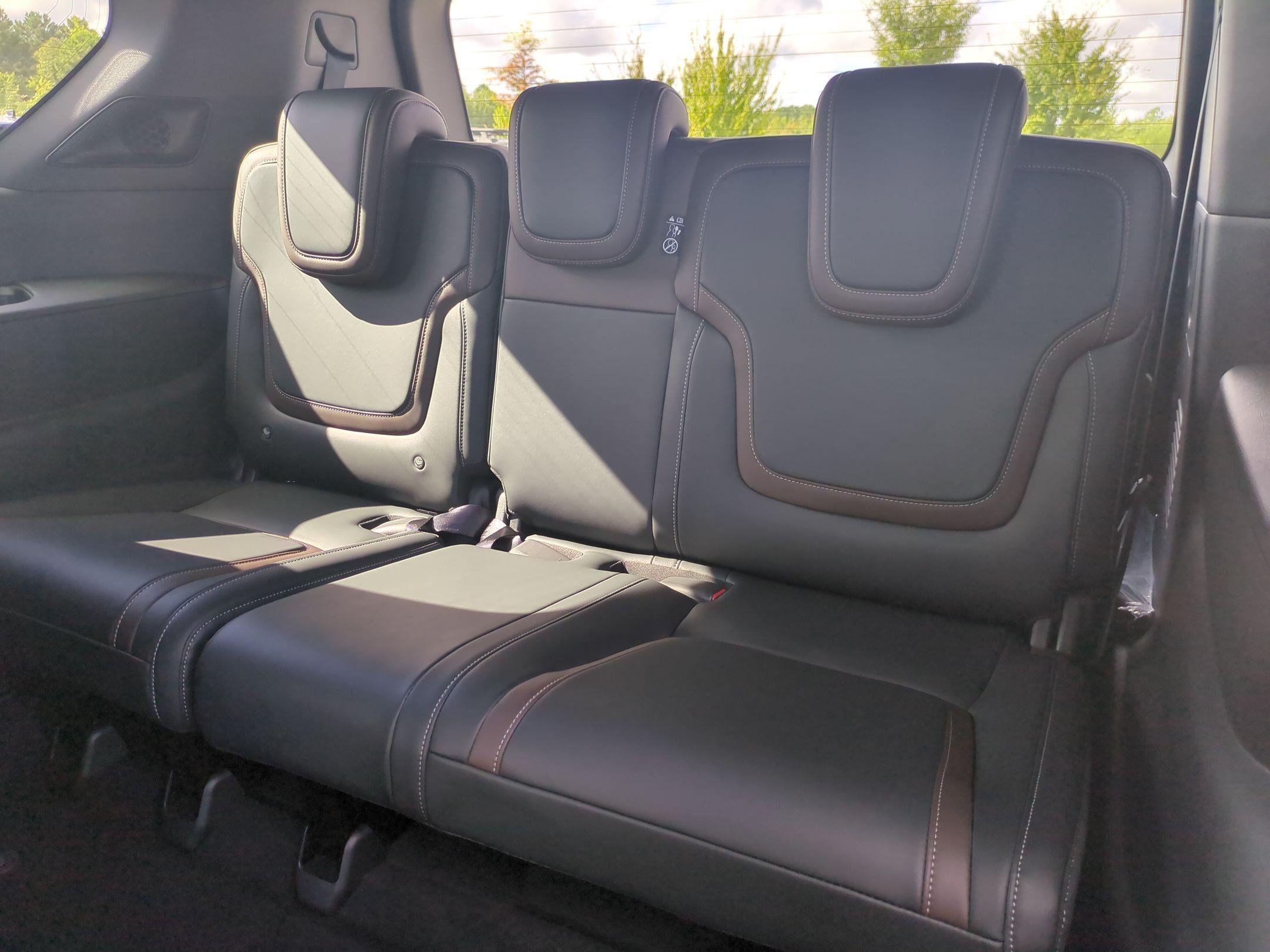 New 2026 Nissan Armada SL w/ Captain's Chari Seat Package AWD/4WD image 28
